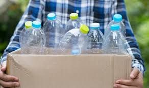 A sua garrafa de plástico por um desconto no supermercado: como funciona o novo incentivo à reciclagem ?